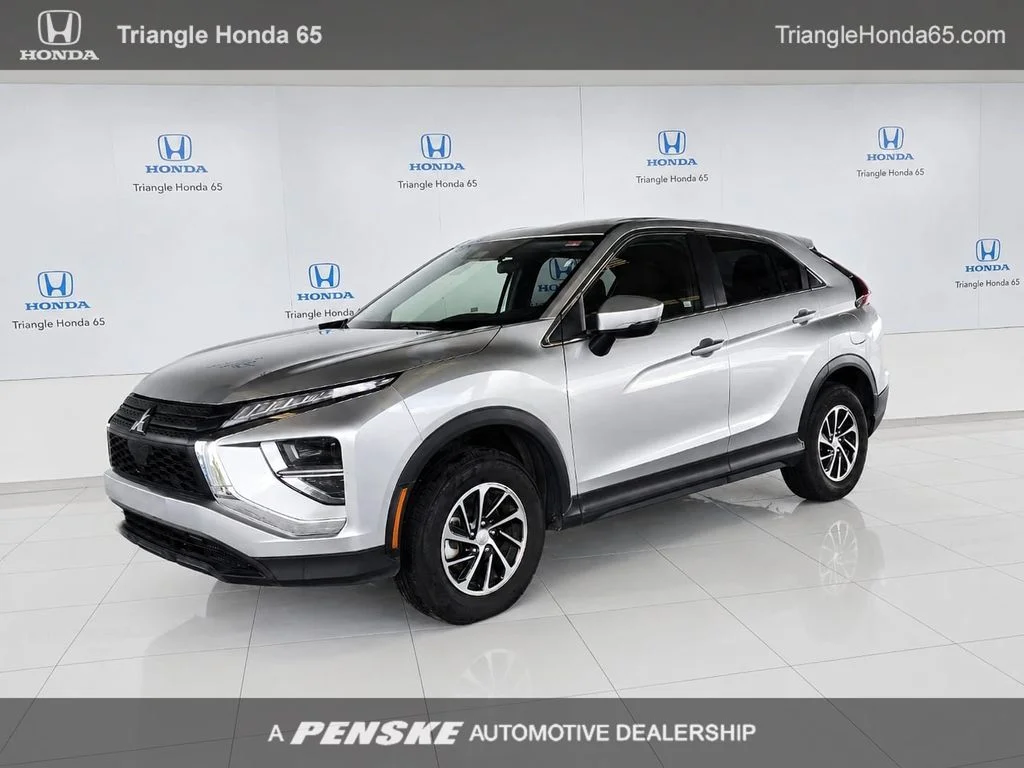 2025 Mitsubishi Eclipse Cross ES S-AWC's photo