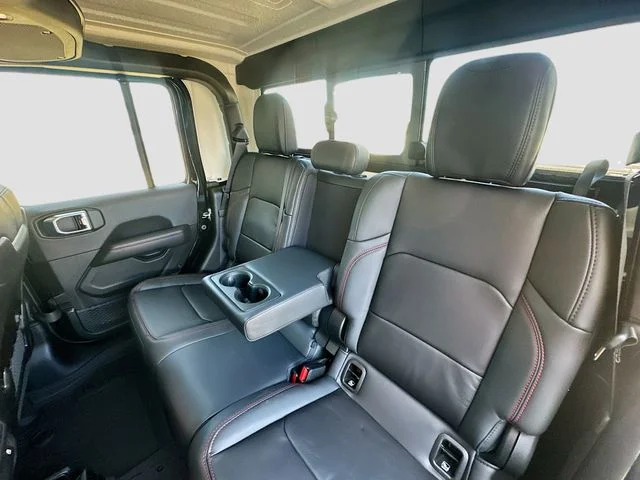 New 2026 Black Clearcoat Jeep Rubicon image 28