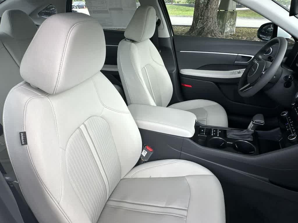 2026 Hyundai Sonata SE - Photo 27