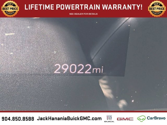 Used 2025 White Buick Sport Touring image 29