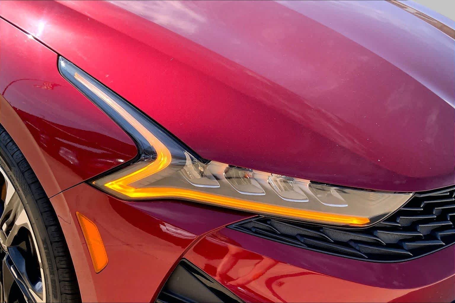 Used 2022 Passion Red Kia GT-Line image 27