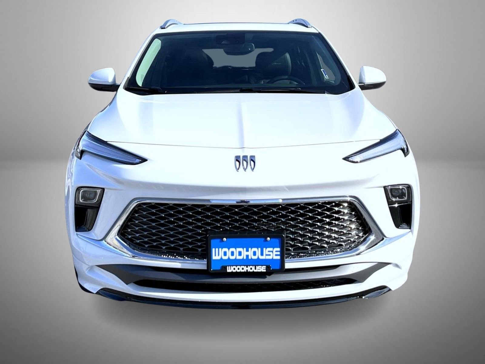 New 2026 White Frost Tricoat Buick Avenir image 2