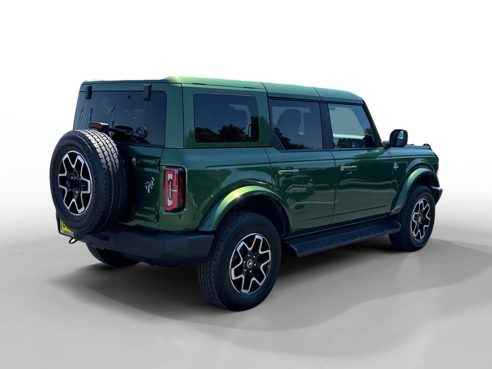 Certified Used 2025 Green Metallic Ford Outer Banks image 5