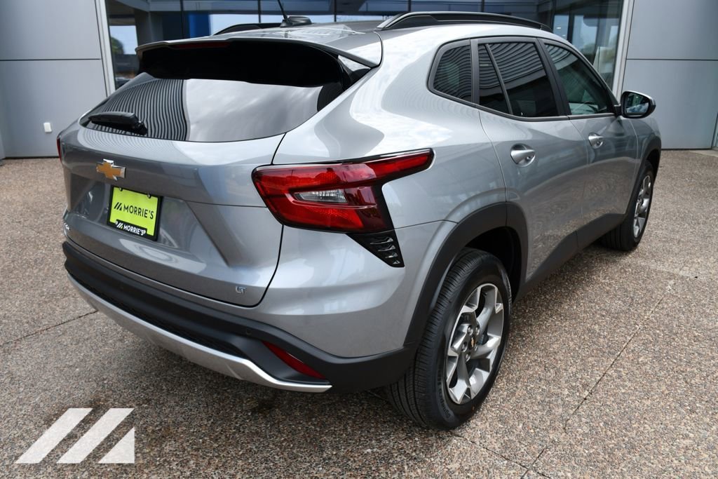 2026 Chevrolet Trax LT - Photo 7