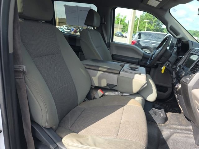 Used 2019 White Ford XL image 12