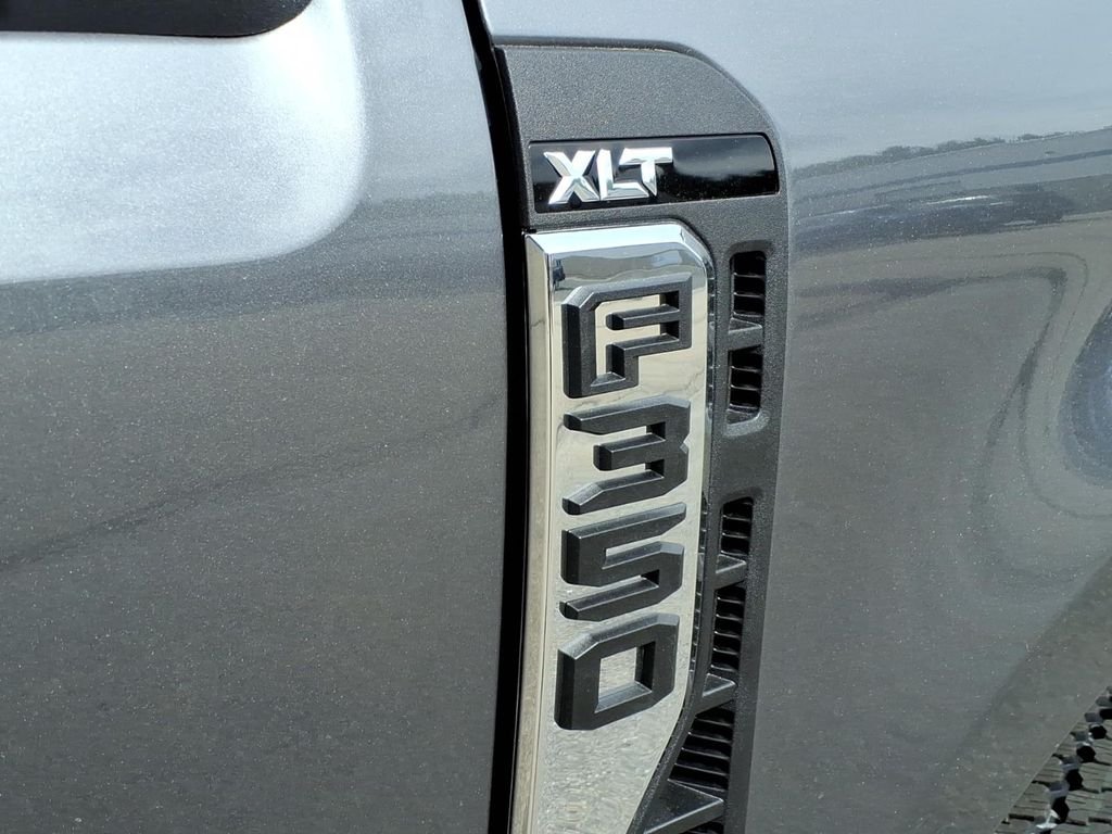 New 2026 Carbonized Gray Metallic Ford F-350® XLT image 13