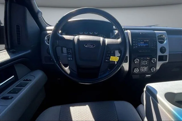 Used 2013 Gray Ford XLT image 9