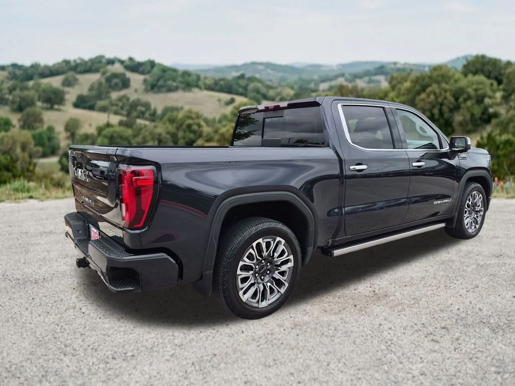 Used 2023 Silver GMC Denali Ultimate image 10
