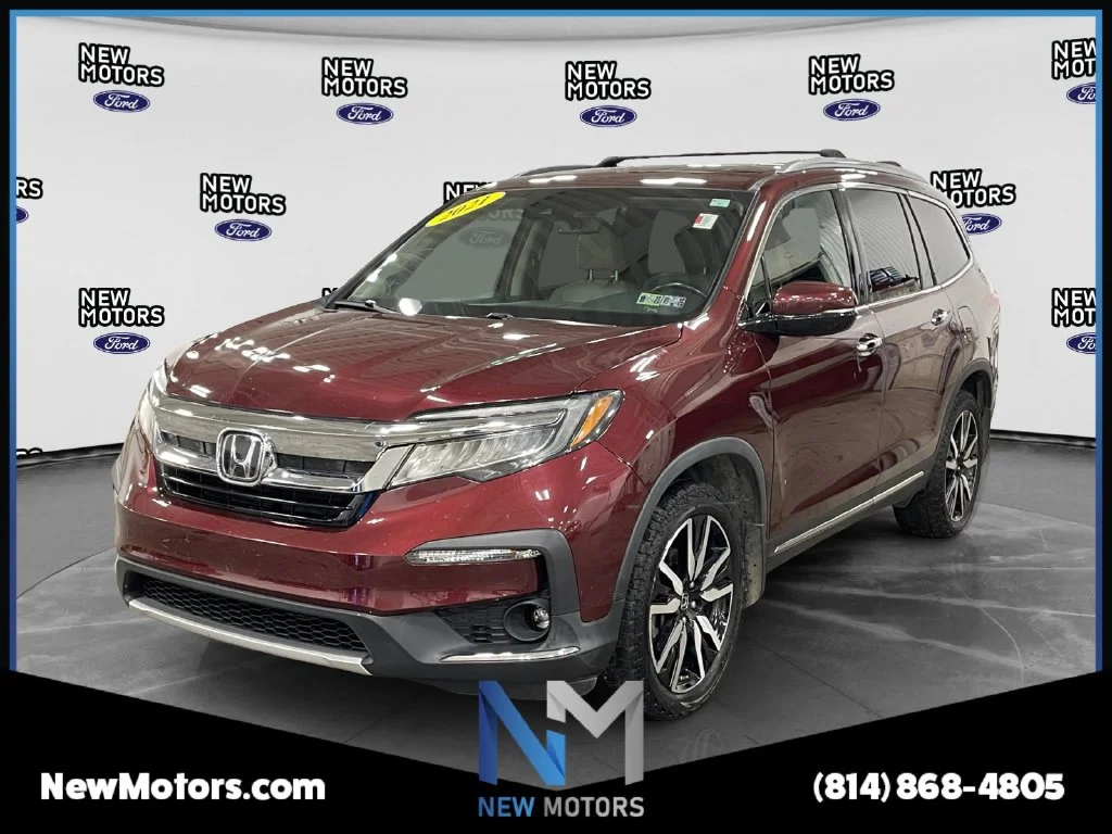 Used 2021 Red Honda Touring image 1