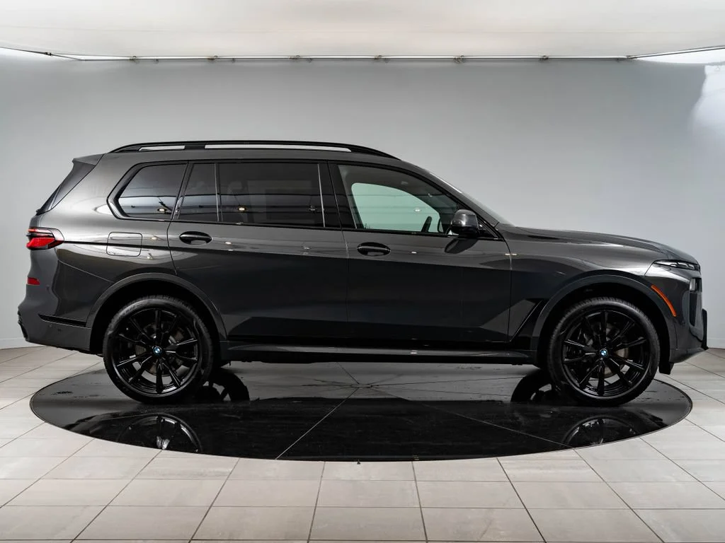 New 2027 Dravit Grey Metallic BMW xDrive40i image 11