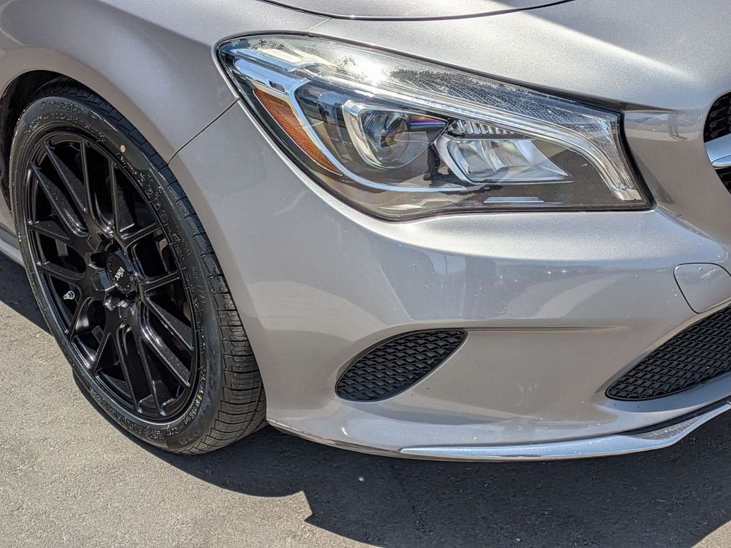 Used 2018  Mercedes-Benz CLA 250 image 23