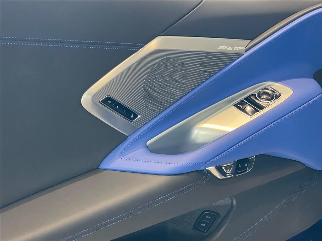 2027 Chevrolet Corvette 3LT - Photo 16