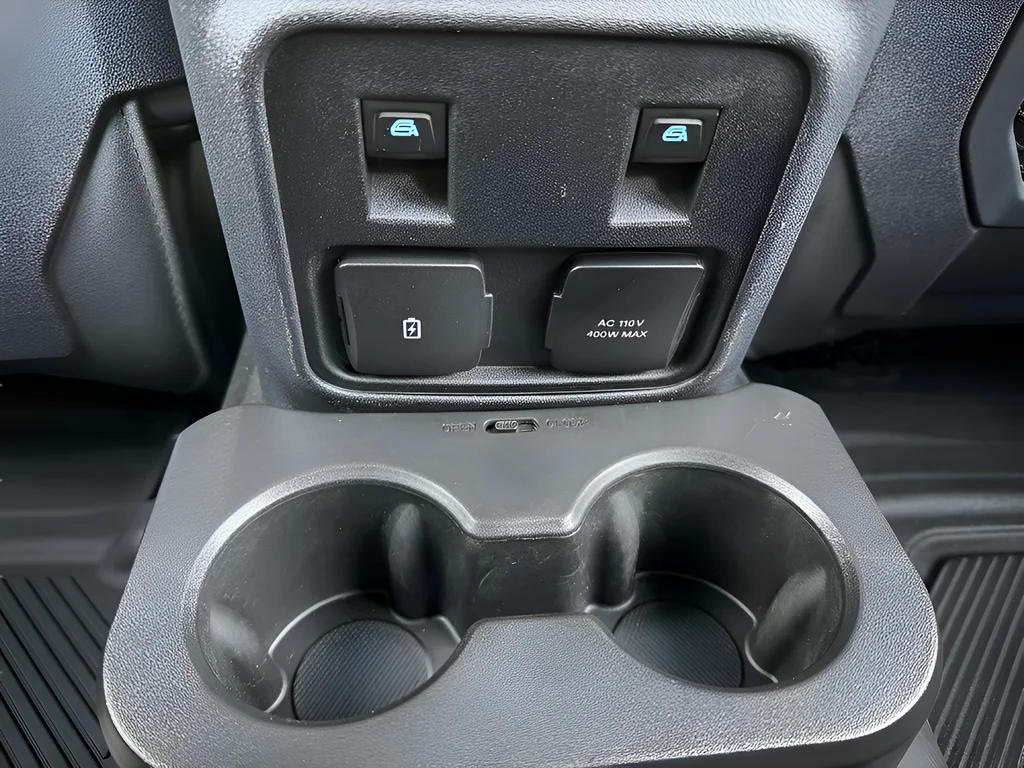 2023 Ford Bronco 4-Door Everglades - Photo 11