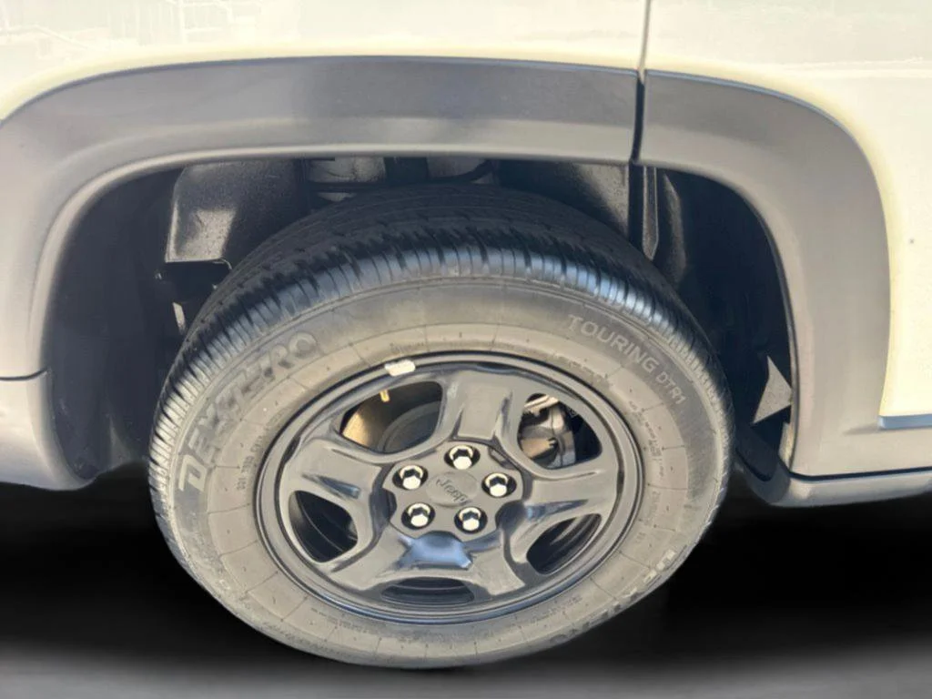 Used 2021 White Clearcoat Jeep Sport image 23