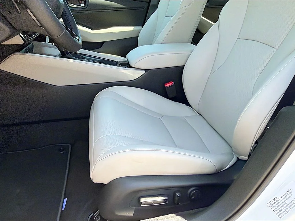 New 2026 Platinum White Pearl Honda EX-L image 26