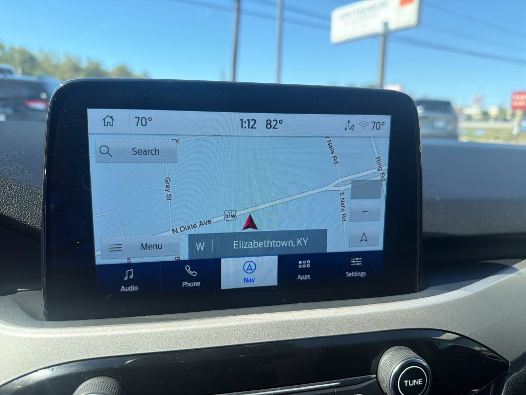 Used 2022 Red Ford SEL image 22