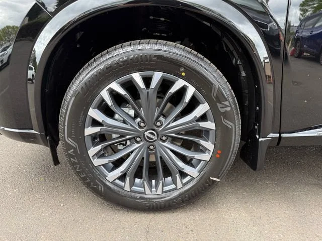 New 2026 Super Black Nissan Platinum image 28