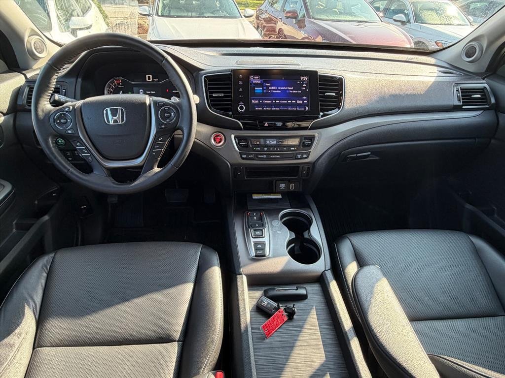Used 2022 Radiant Red Metallic II Honda AWD RTL-E image 7