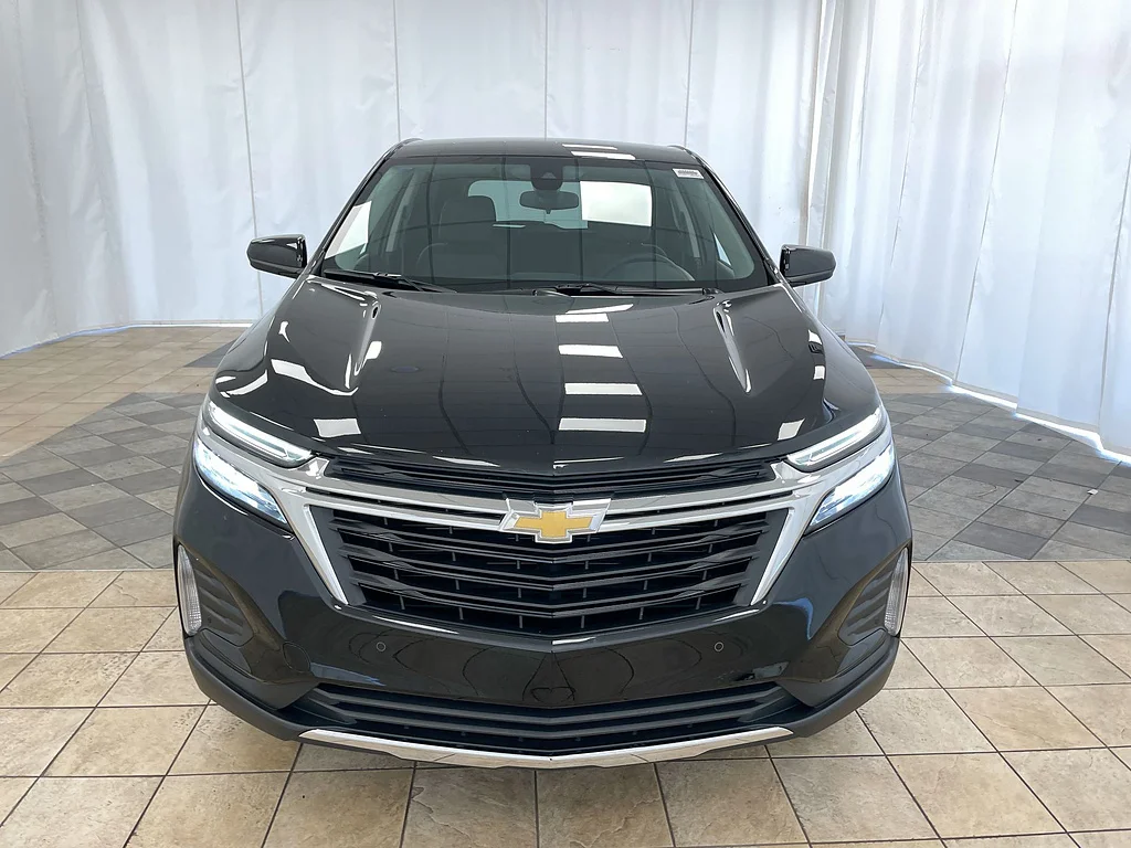 Used 2024 Mosaic Black Metallic Chevrolet LT image 30