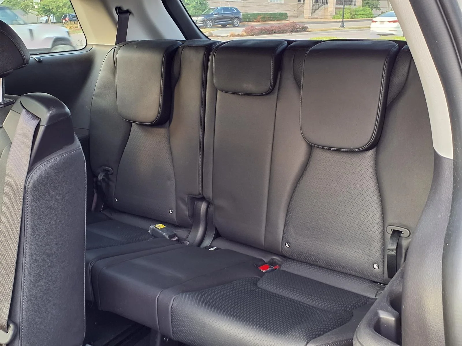 Used 2025 Ceramic Silver Kia SX Prestige image 29