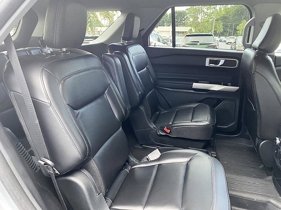 Used 2021 Silver Metallic Ford XLT image 24