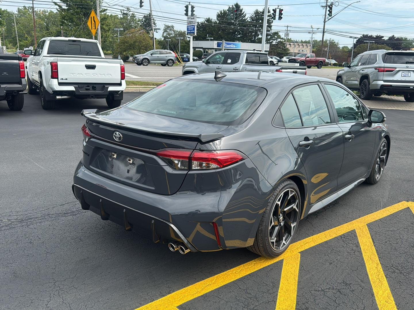 Used 2025 Underground w/Midnight Black Metallic Roof Toyota FX image 6