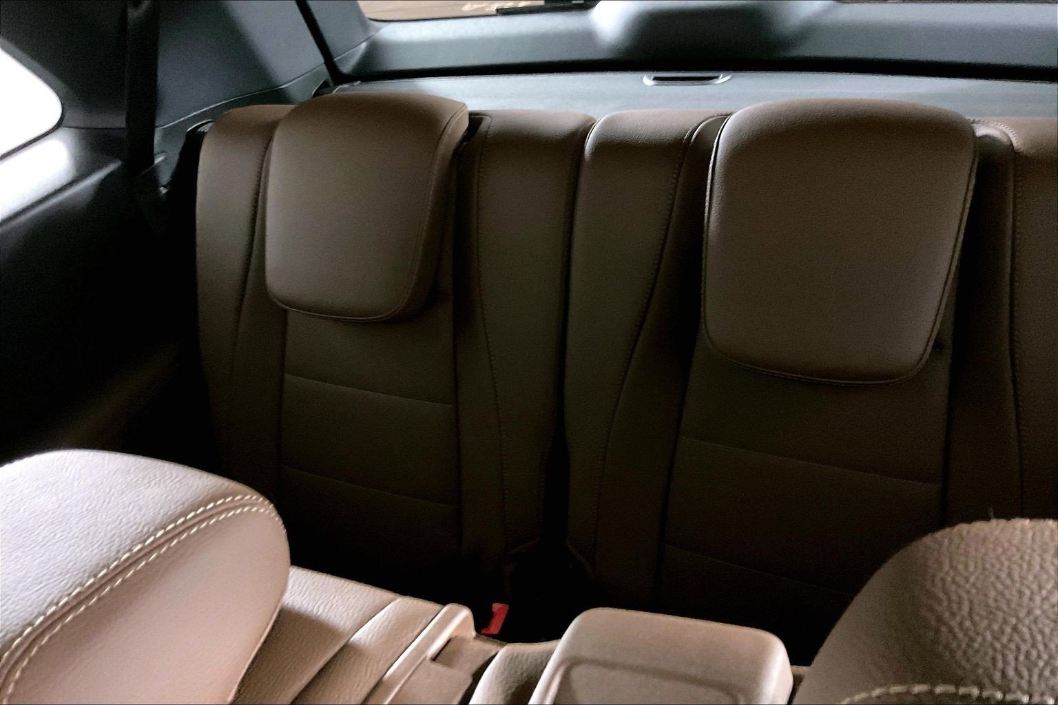 New 2026 Selenite Grey Metallic Mercedes-Benz GLS 450 image 25