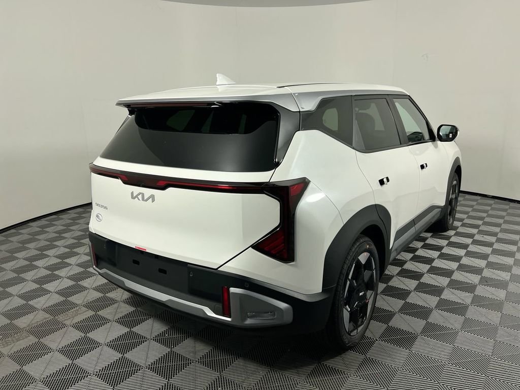 New 2027 Snow White Pearl Kia S image 3