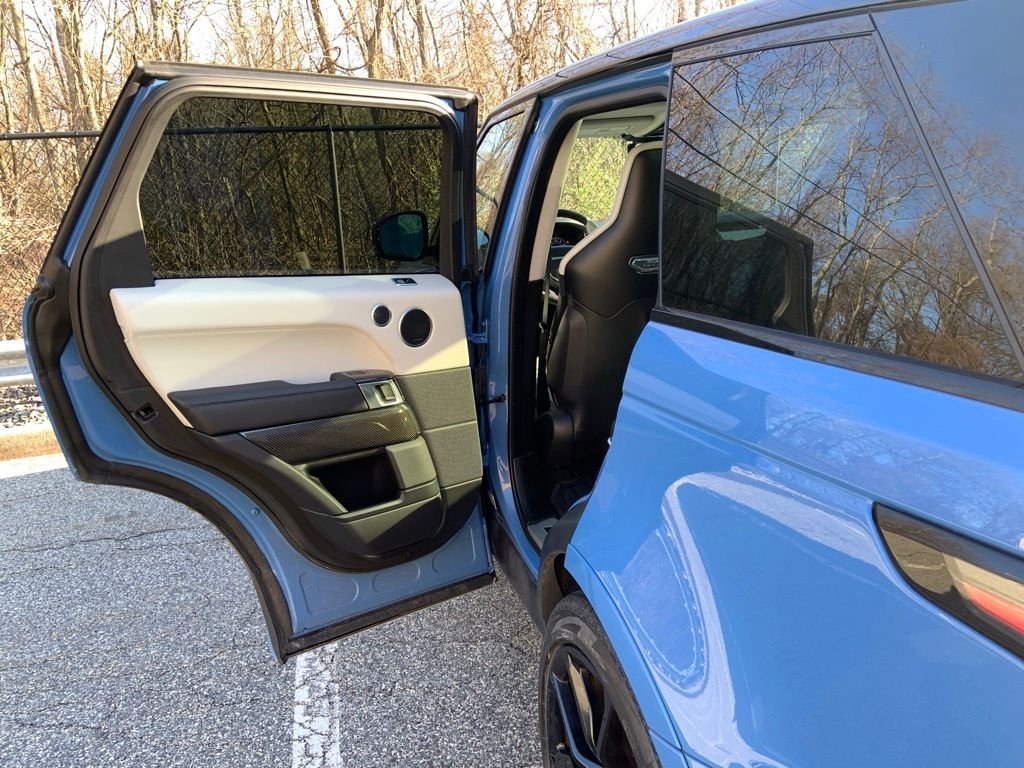 Used 2022 Blue Land Rover SVR image 15
