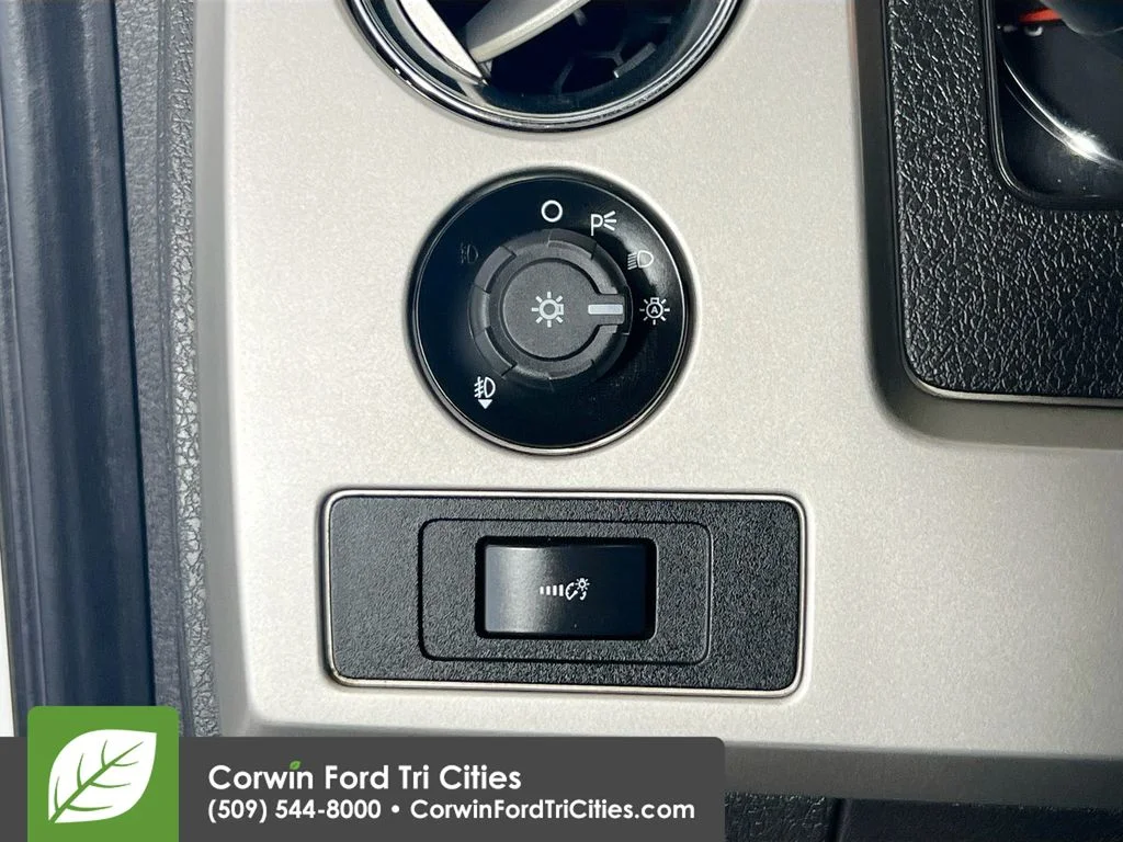 Used 2014 Oxford White Ford FX4 image 18