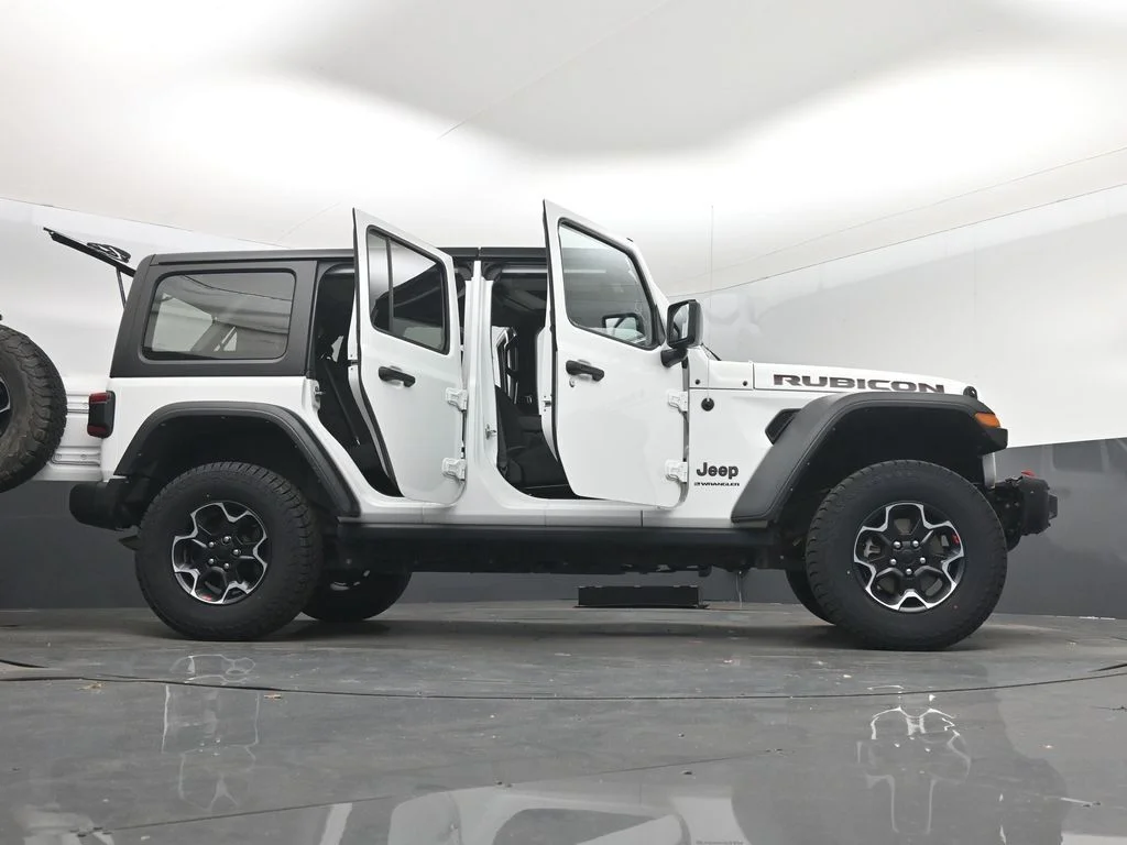 Used 2023 White Jeep Rubicon image 7
