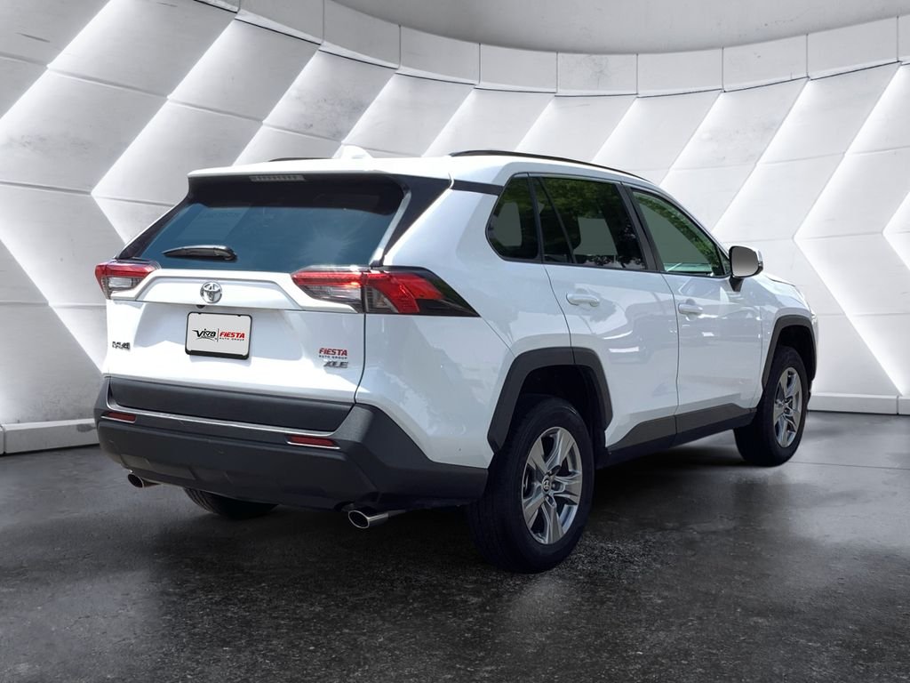 Used 2024 White Toyota XLE image 4