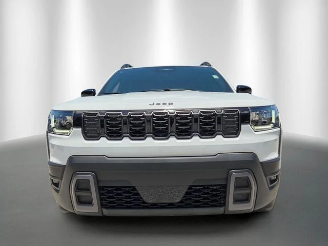 New 2026 Bright White Clearcoat Jeep Laredo image 2