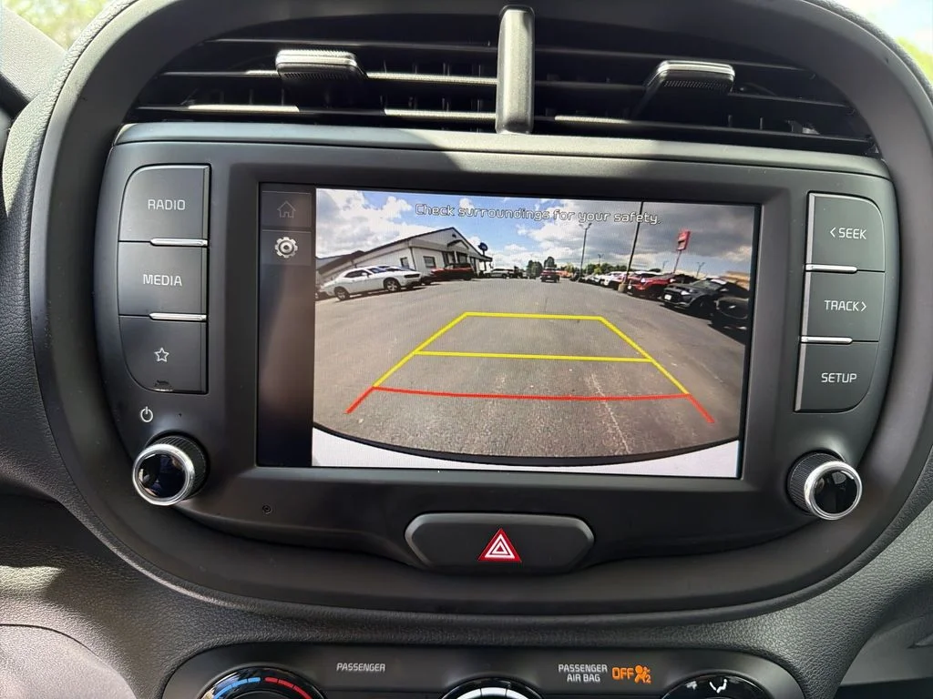 Used 2025 White Kia LX image 23