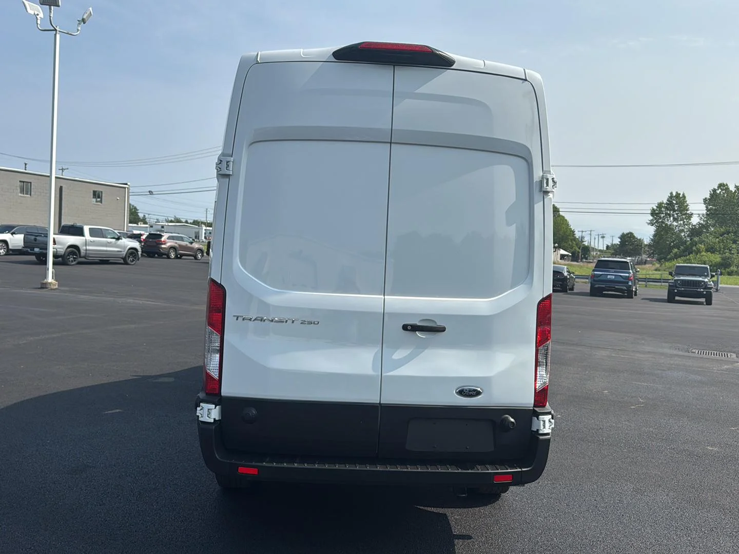 Used 2025 Oxford White Ford 250 image 6