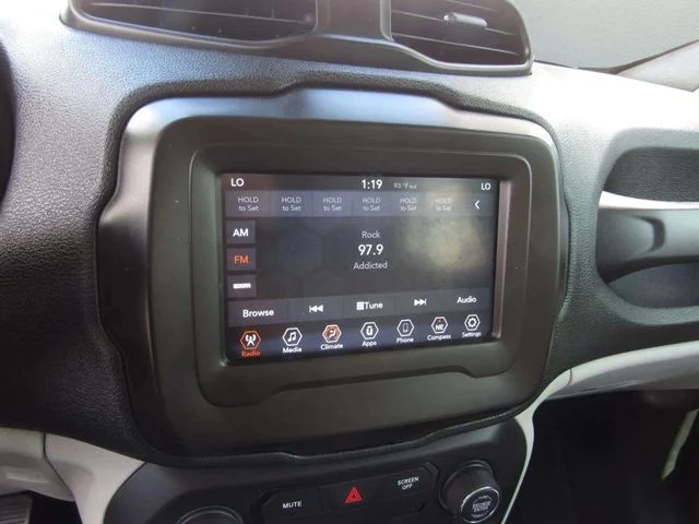 Used 2020 Blue Clearcoat Jeep Latitude image 18