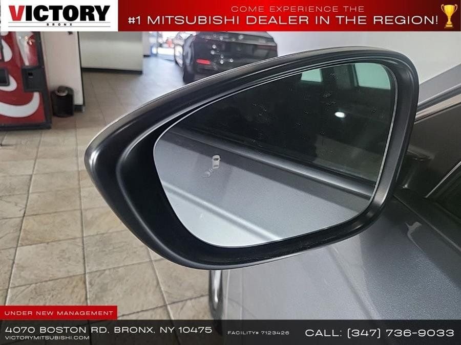 Used 2023 Silver Honda EX image 25