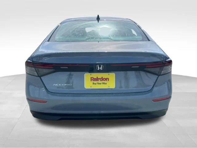 New 2026 Urban Gray Pearl Honda SE image 7