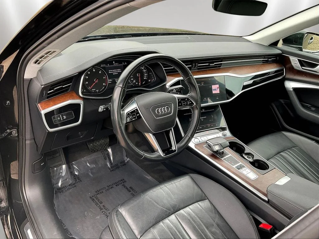 Used 2020 Brilliant Black Audi  image 17