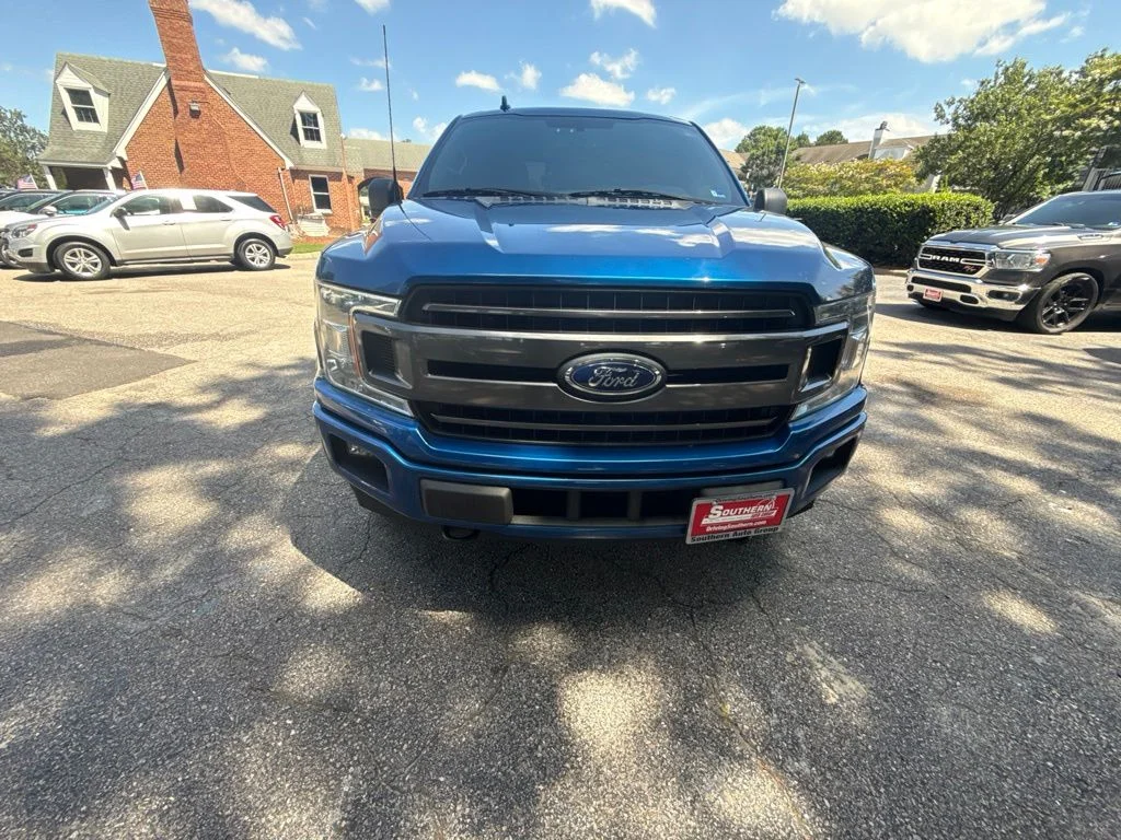 Used 2018 Blue Ford XLT image 10