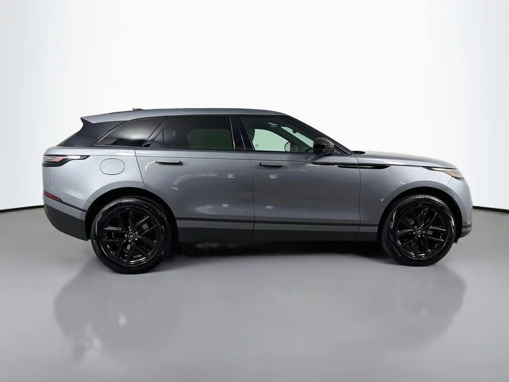 Used 2026 Gray Land Rover S image 4