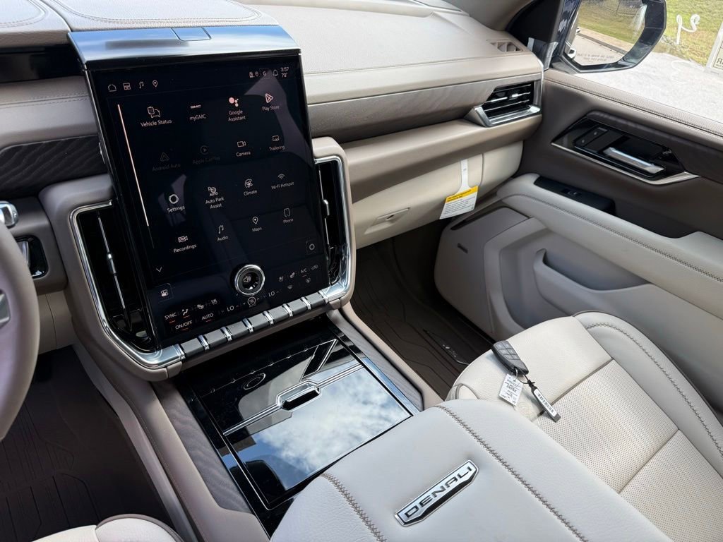2026 GMC Yukon XL Denali - Photo 28