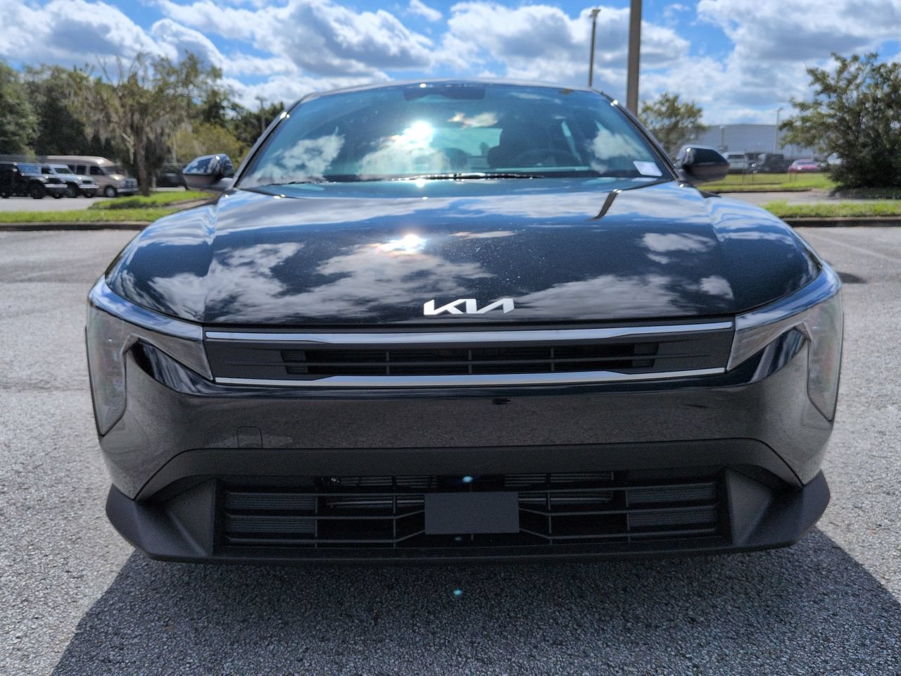 New 2027 Aurora Black Pearl Kia LXS image 10