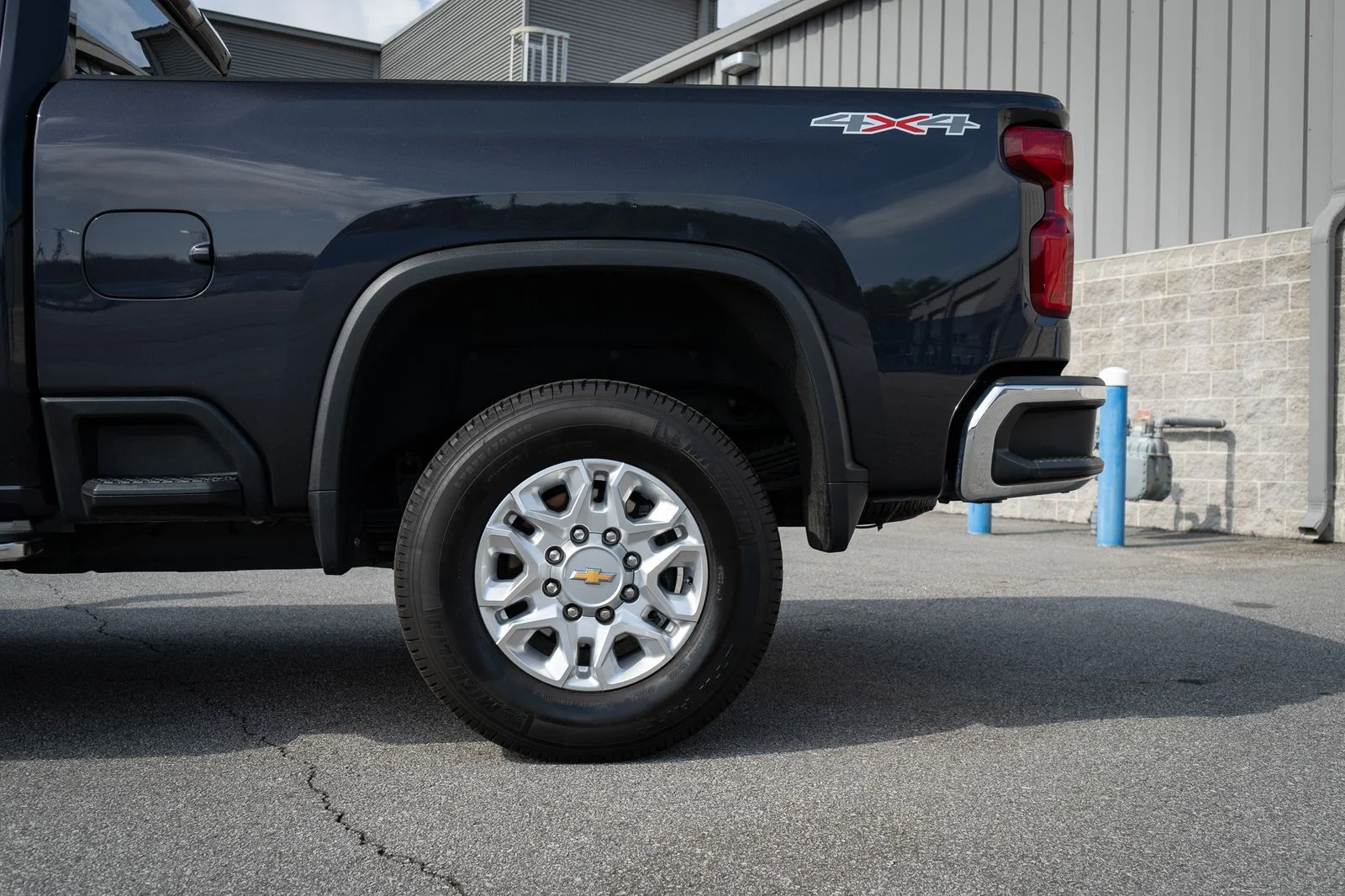 2024 Chevrolet Silverado 2500HD LTZ - Photo 6