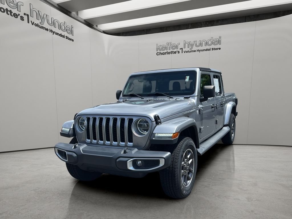 2020 Jeep Gladiator Overland's photo