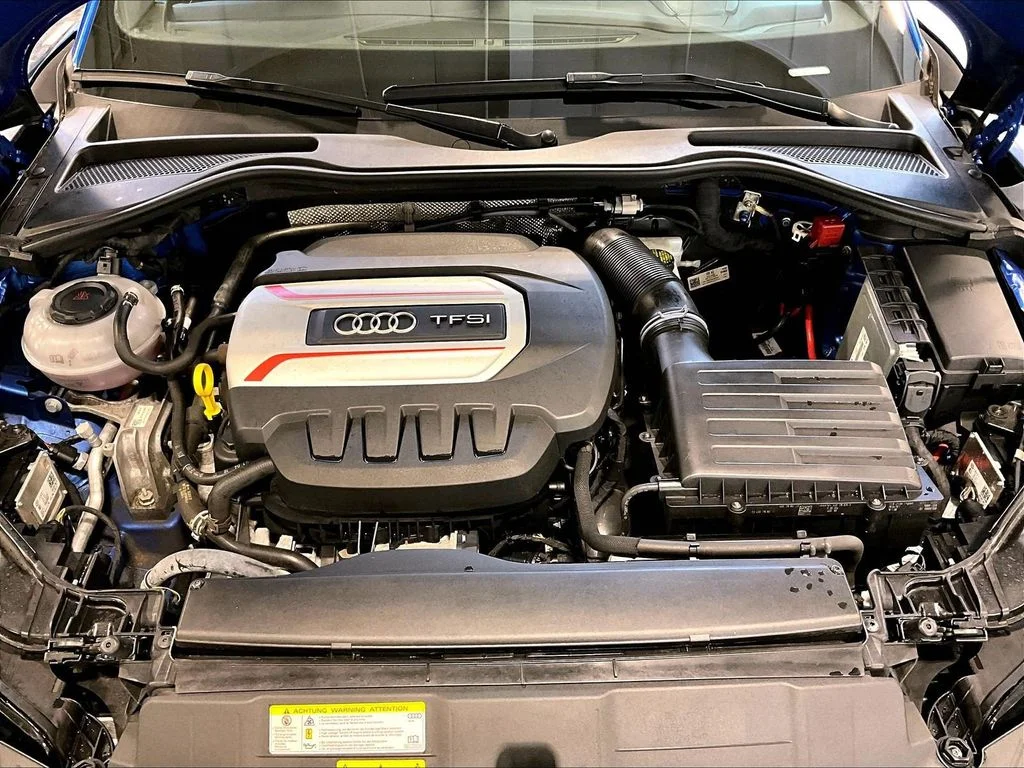 Used 2018 Blue Audi 2.0T image 30