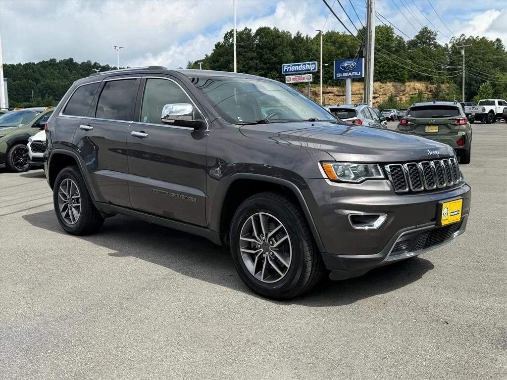 Used 2020 Gray Jeep Limited image 14