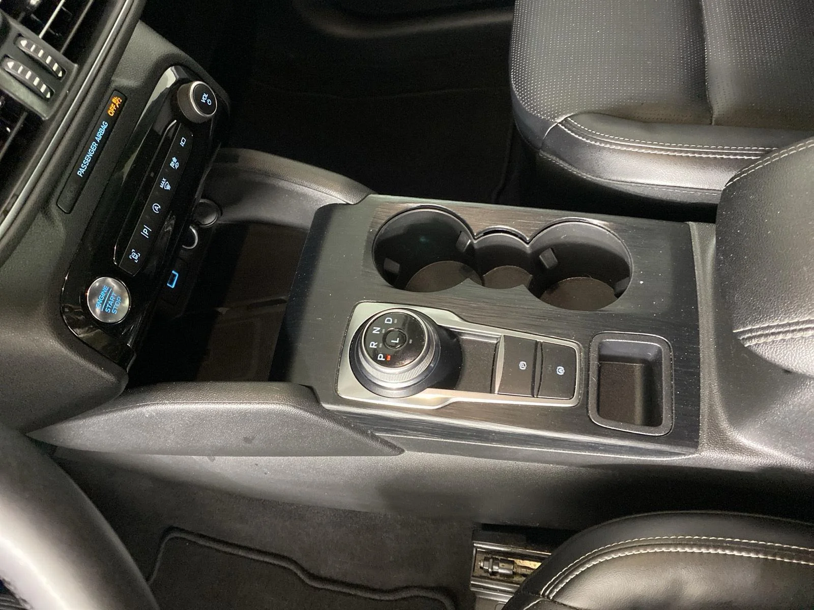 Used 2023 Vapor Blue Ford Platinum image 25