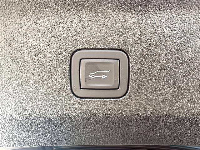 2026 Chevrolet Tahoe Premier - Photo 21