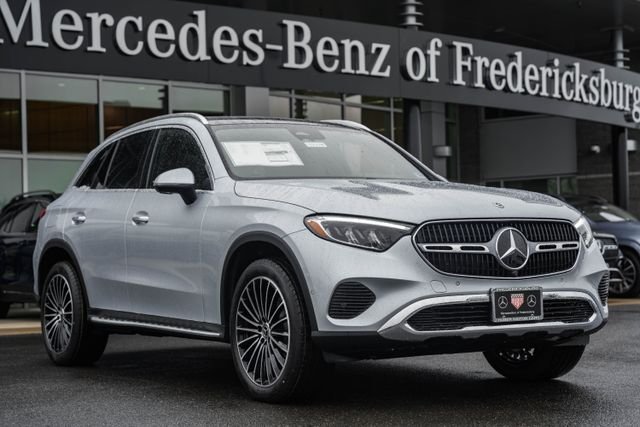 New 2026  Mercedes-Benz GLC 300 image 1